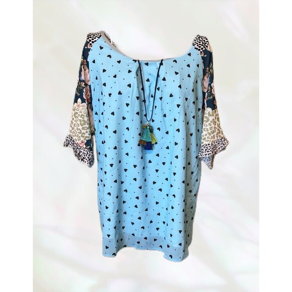 NEW Chic Flounce Sleeve Blouse Leopard & Heart Print Crew Neck Top Size L Blue - Picture 2 of 10